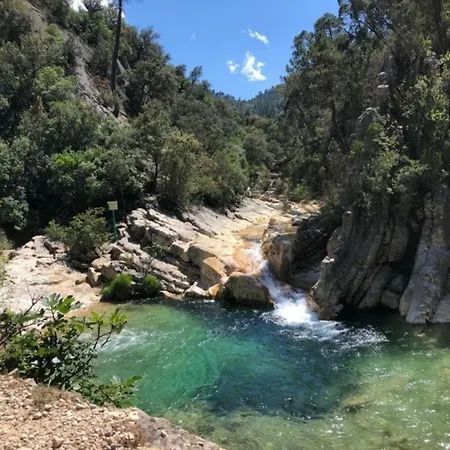 Naturaleza-confort Arroyo Frío